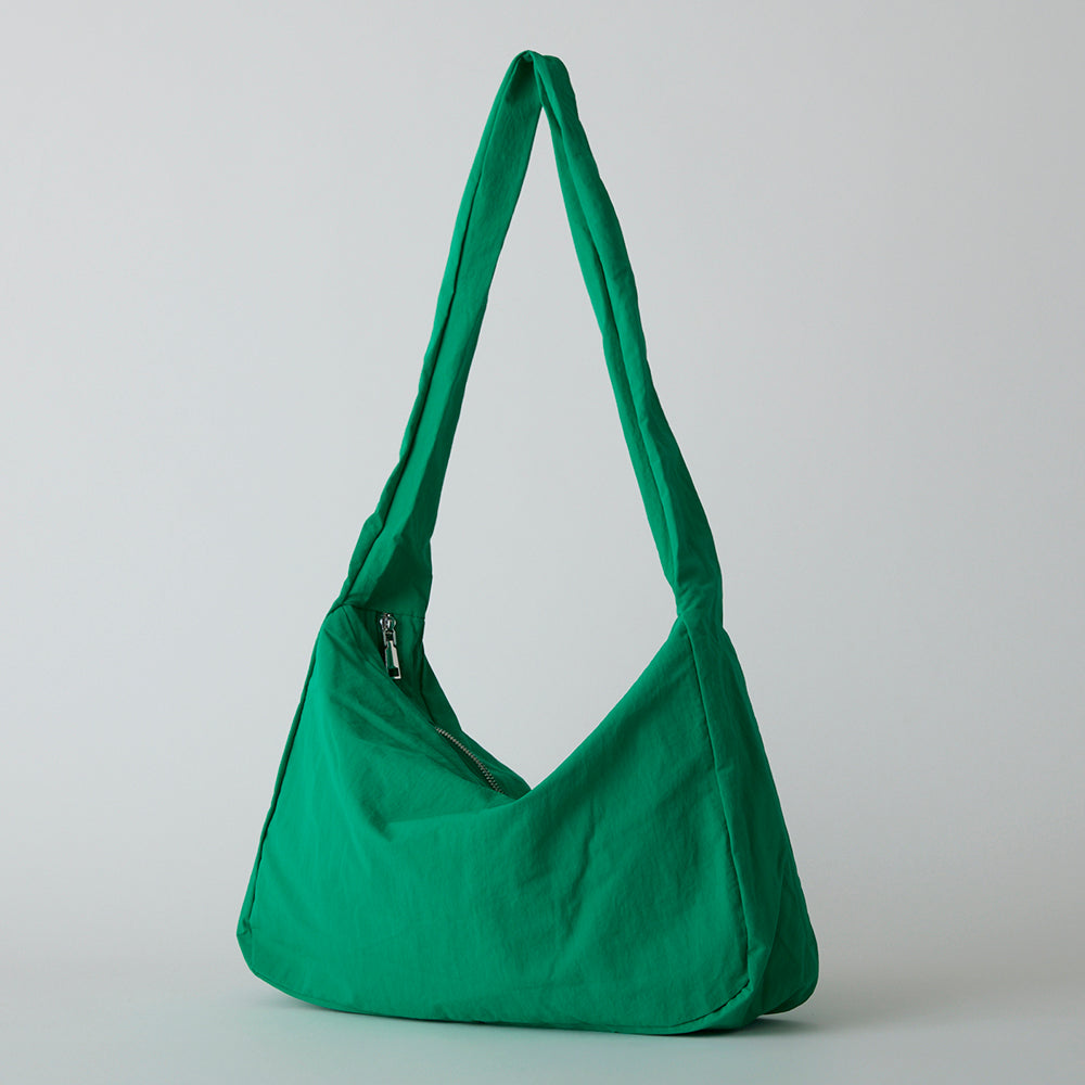 【MUR25004 ナイロンビッグショルダーバッグ】グリーン